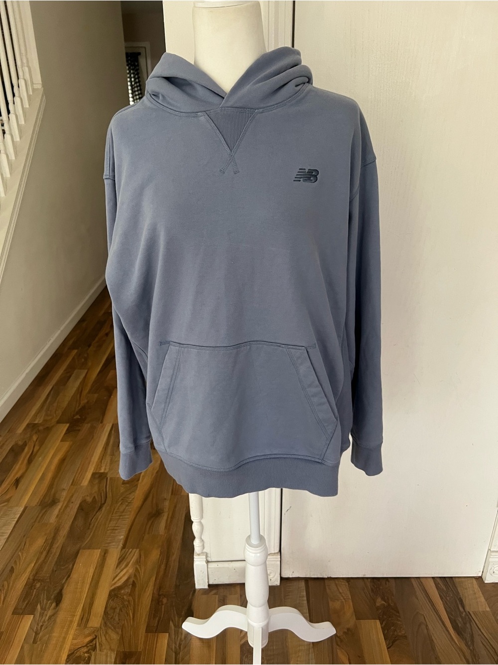New Balance Dusty Periwinkle Blue Pullover Hoodie, Large, Like New